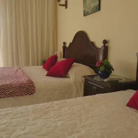 Residencia Marto 3*